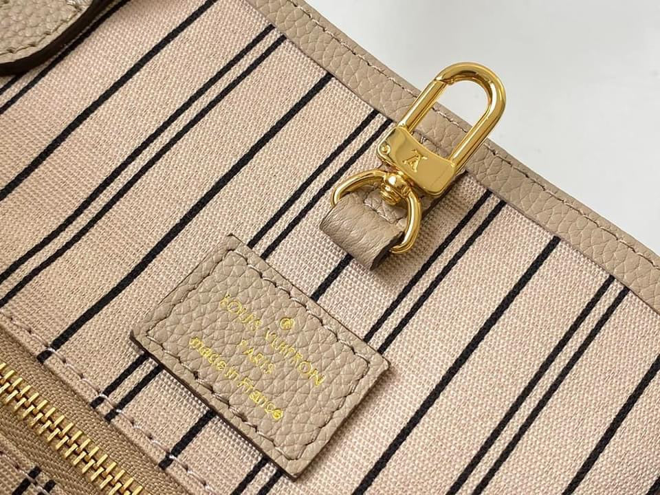 Louis Vuitton  MM Tote Bag