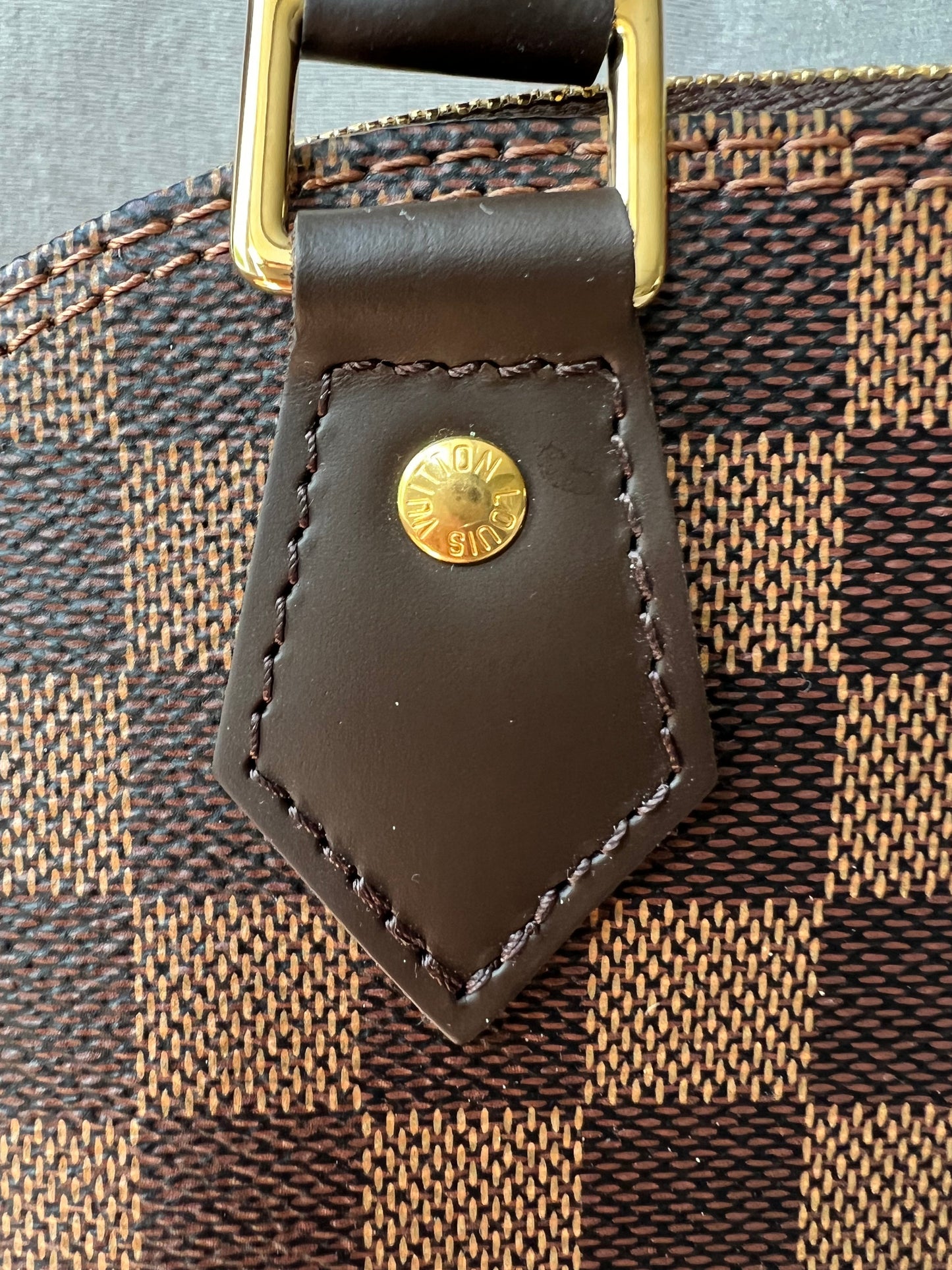 Louis Vuitton Alma BB Damier Ebene