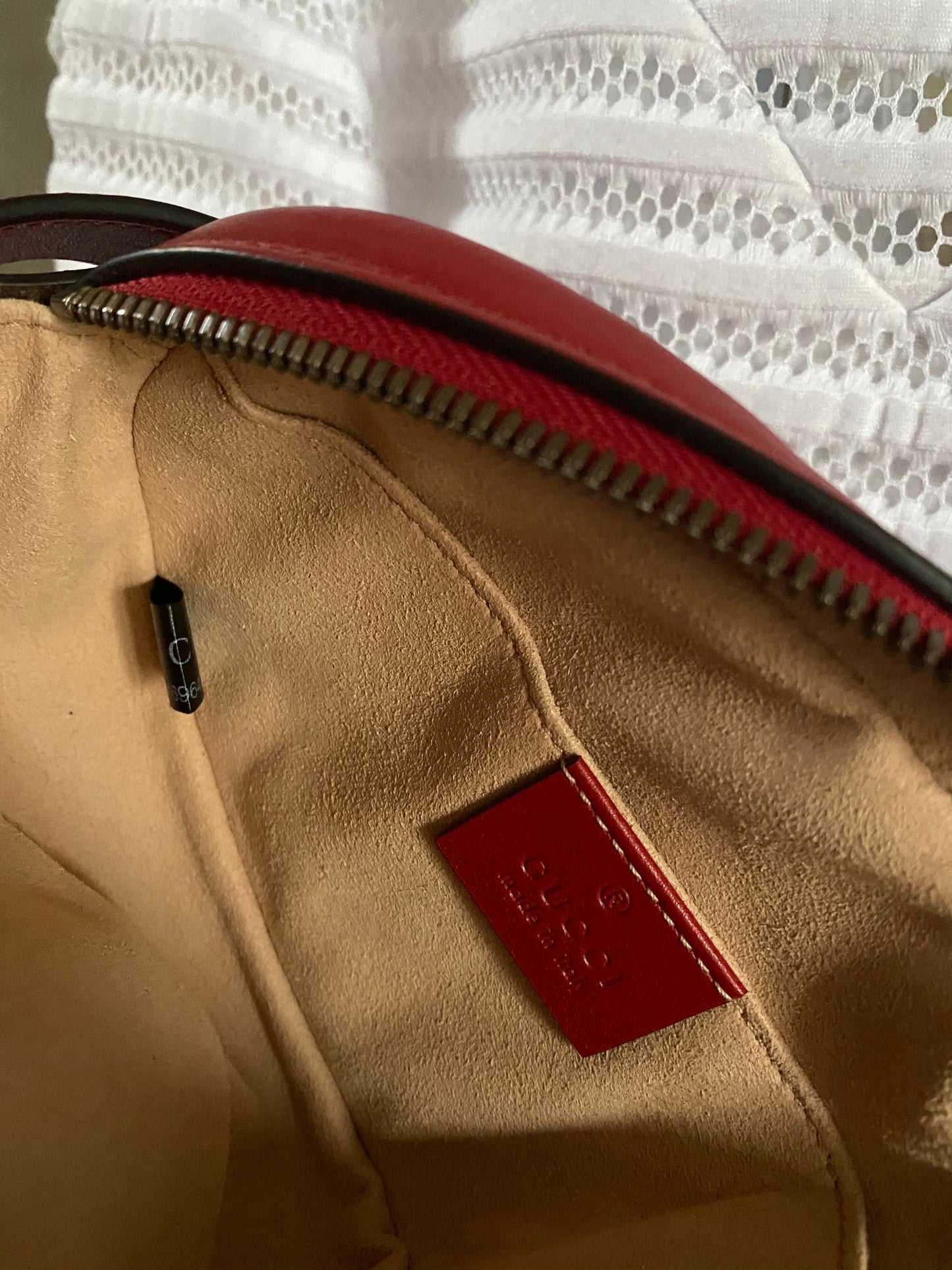 GUCCI MARMONT BELT BAG