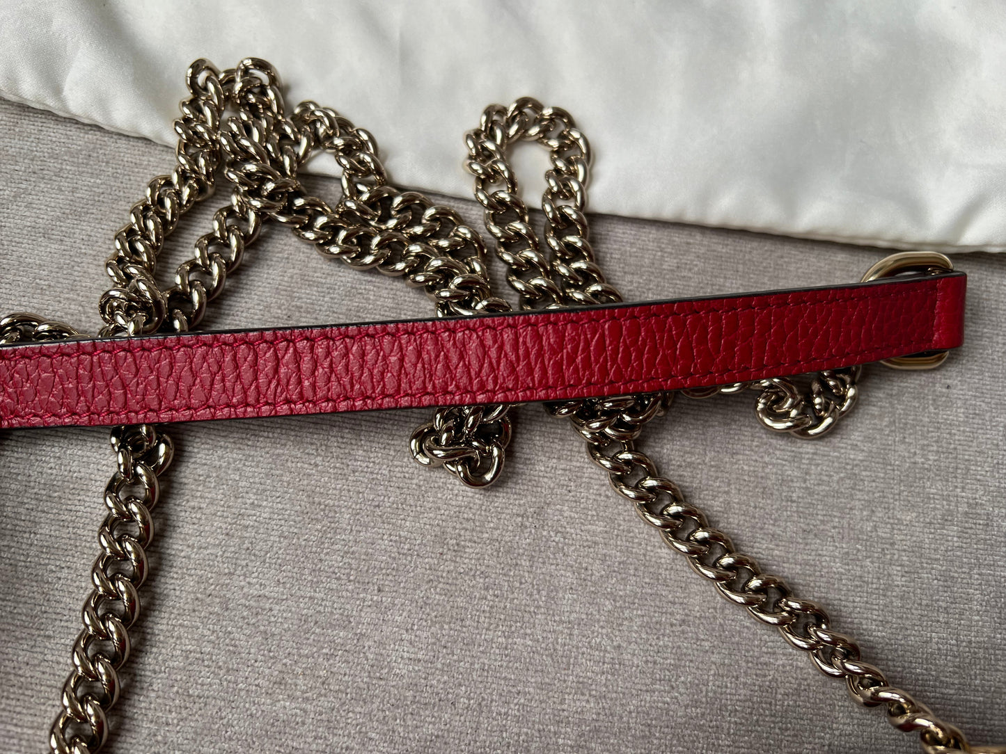 Gucci Interlocking GG Red Small Shoulder Bag