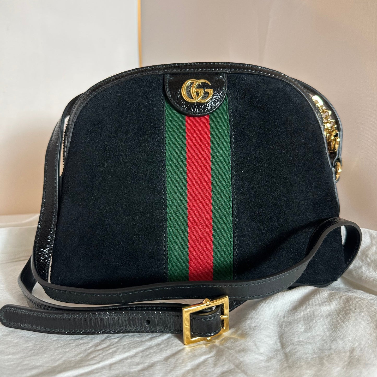 Gucci Ophidia GG Small Suede Shoulder Bag in Black
