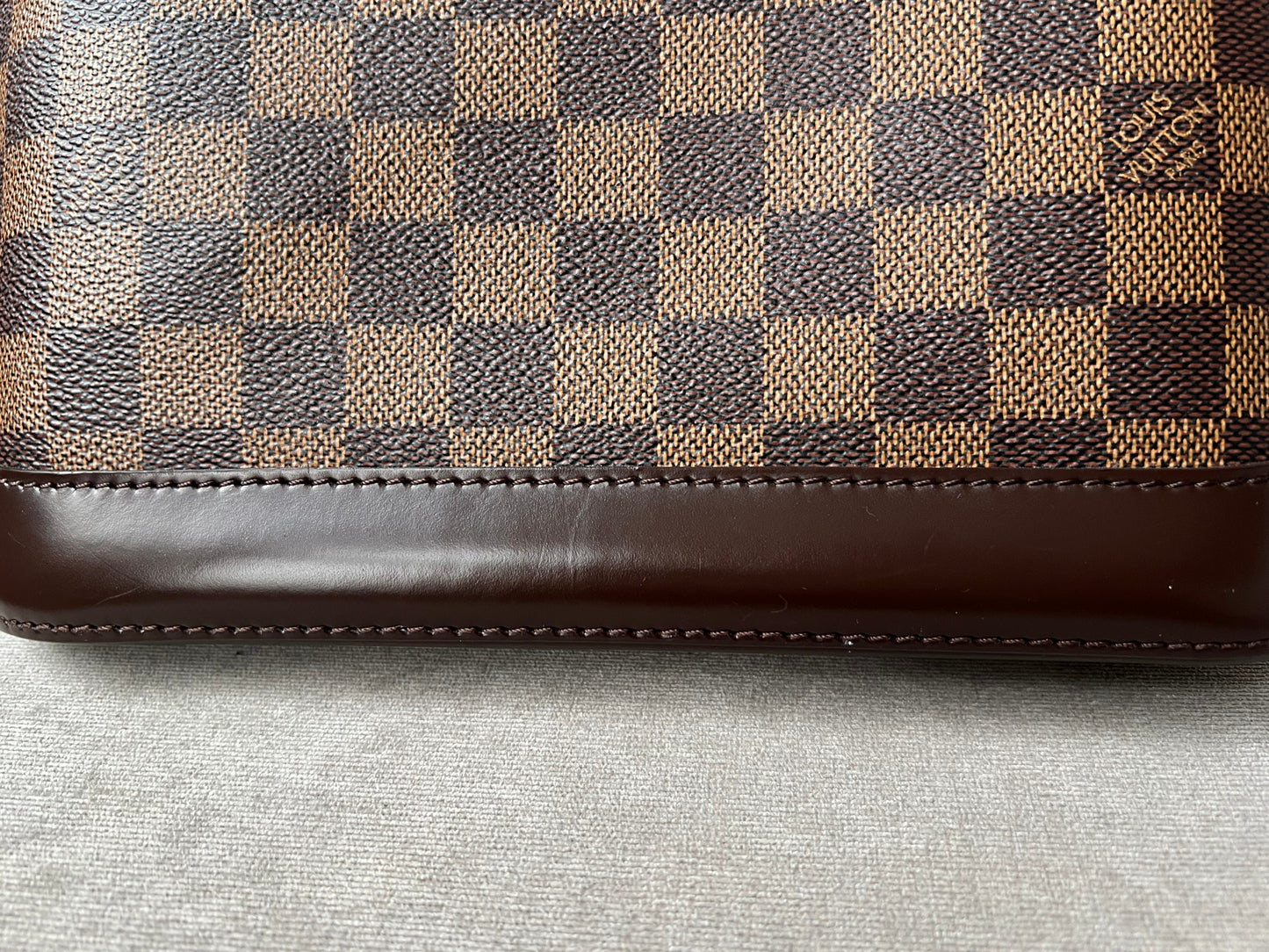 Louis Vuitton Alma BB Damier Ebene