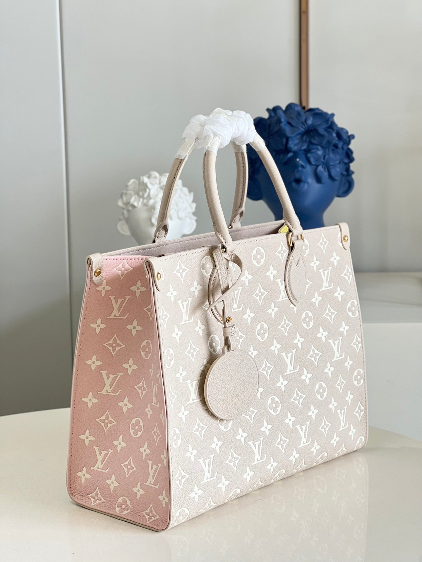 Louis Vuitton  MM Bag