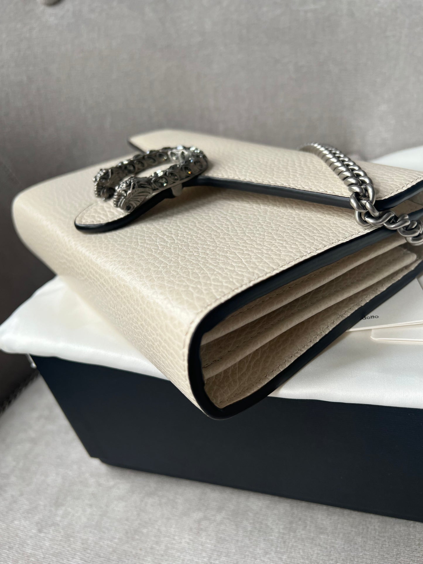 Gucci Dionysus White Mini Chain Bag (RRP £1340)