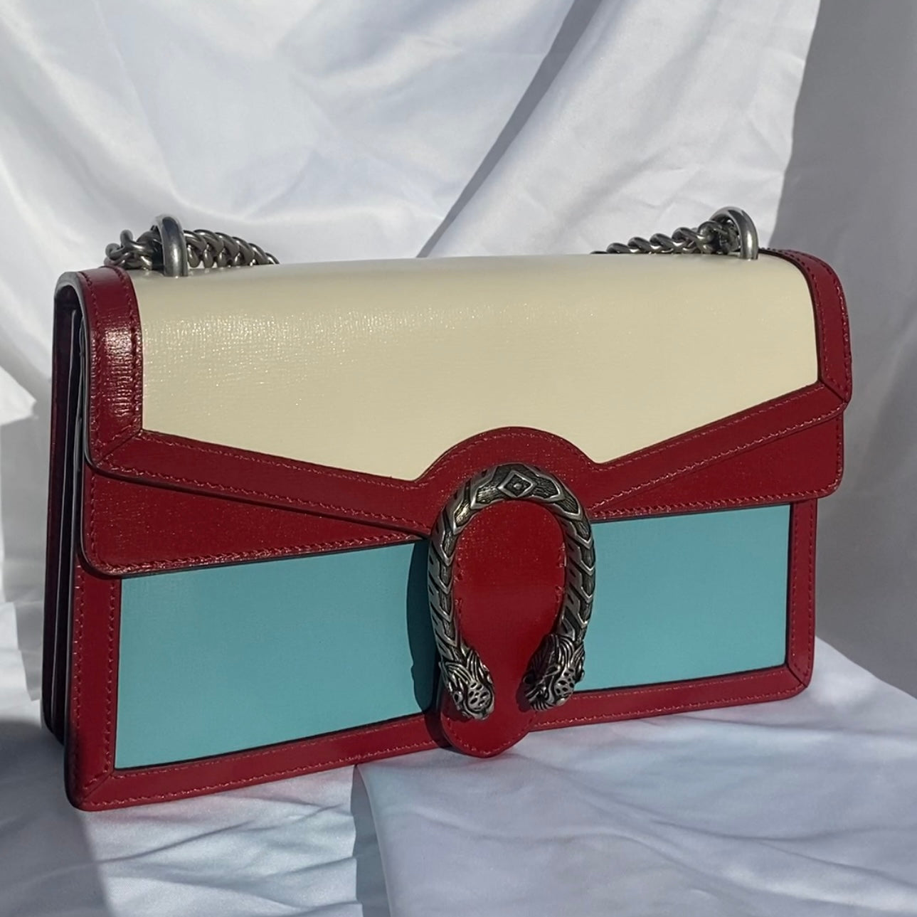 Gucci Small Dionysus Shoulder Bag in Ivory and Blue with Red Trim