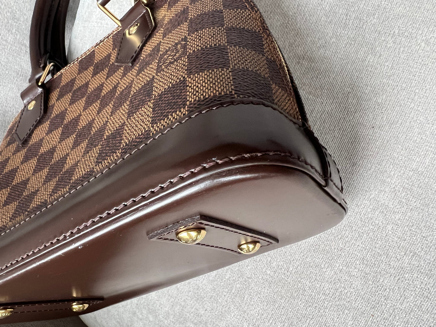 Louis Vuitton Alma BB Damier Ebene
