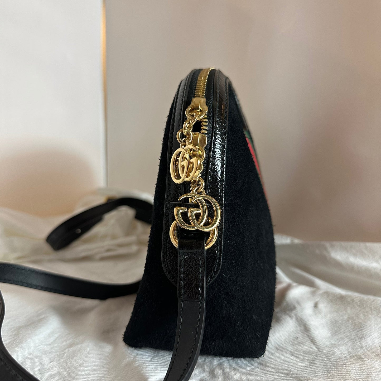 Gucci Ophidia GG Small Suede Shoulder Bag in Black