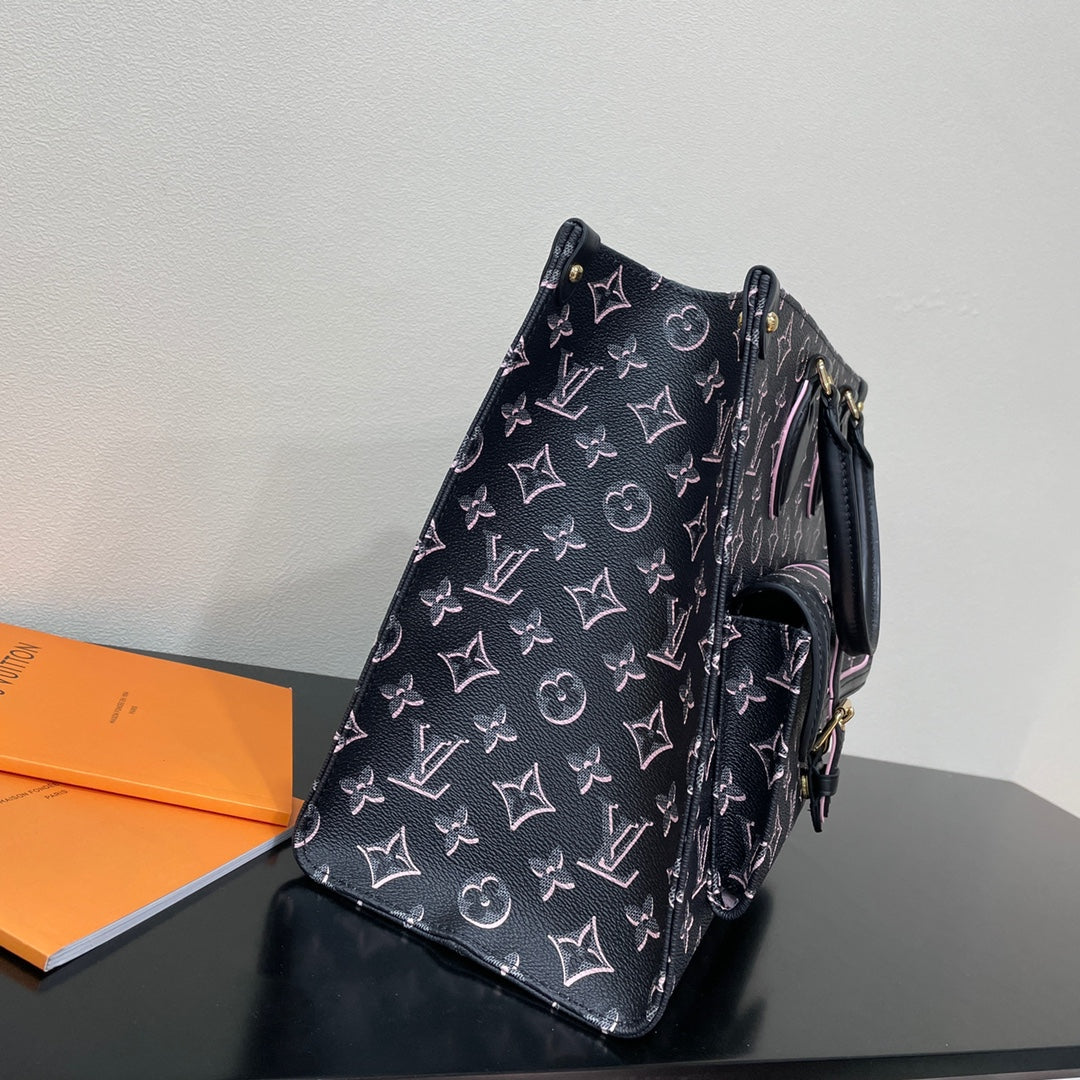 Louis Vuitton  MM Bag