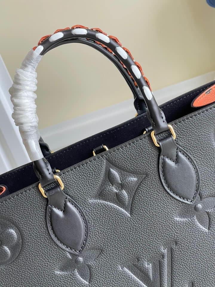 Louis Vuitton  MM Bag