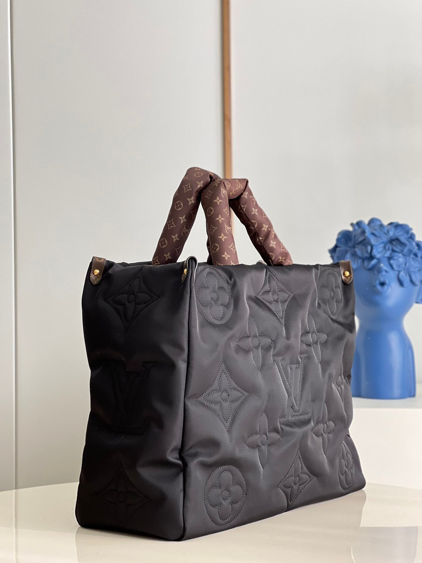 Louis Vuitton  GM Bag