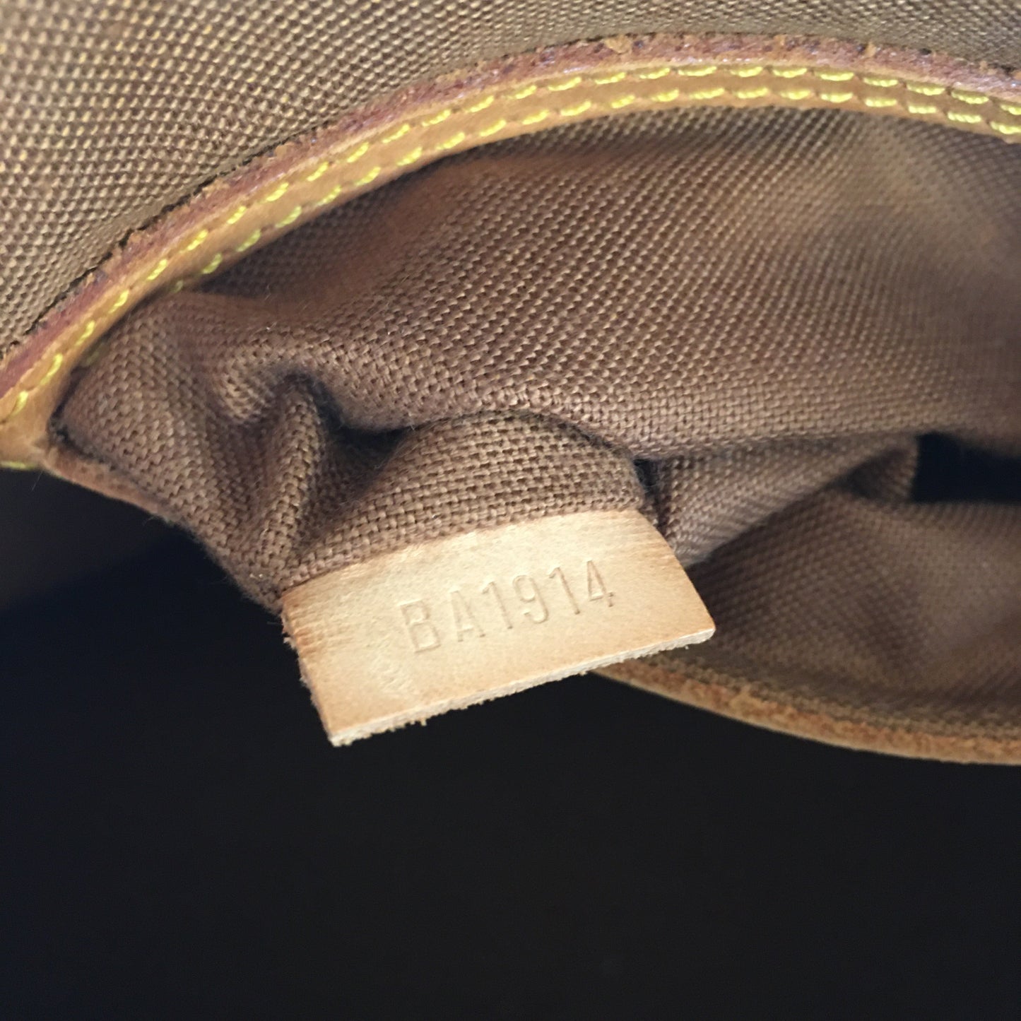 LOUIS VUITTON Alma Handbag in Brown Canvas