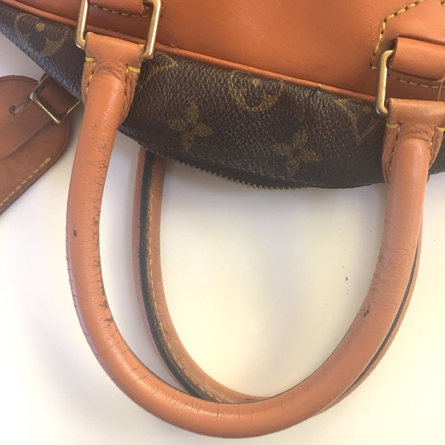 LOUIS VUITTON Deauville Handbag in Brown Canvas