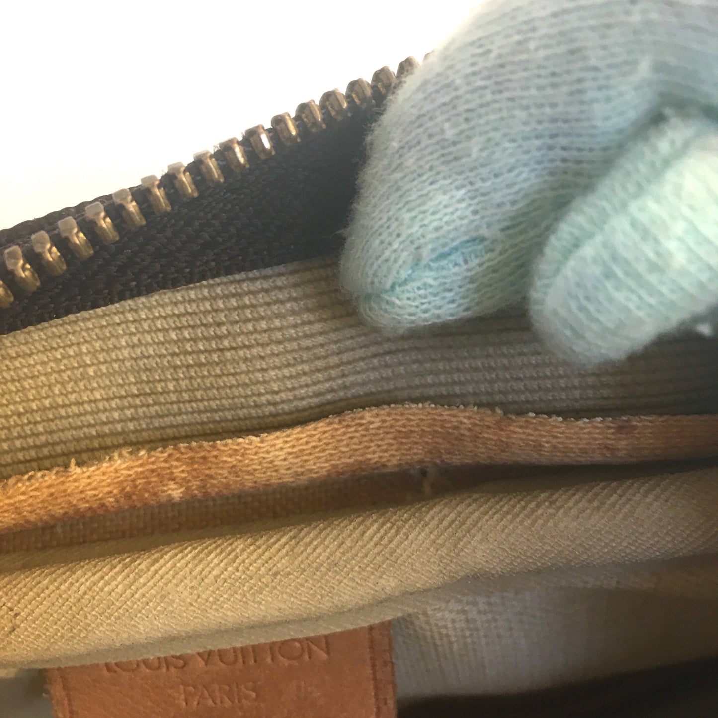 LOUIS VUITTON Deauville Handbag in Brown Canvas