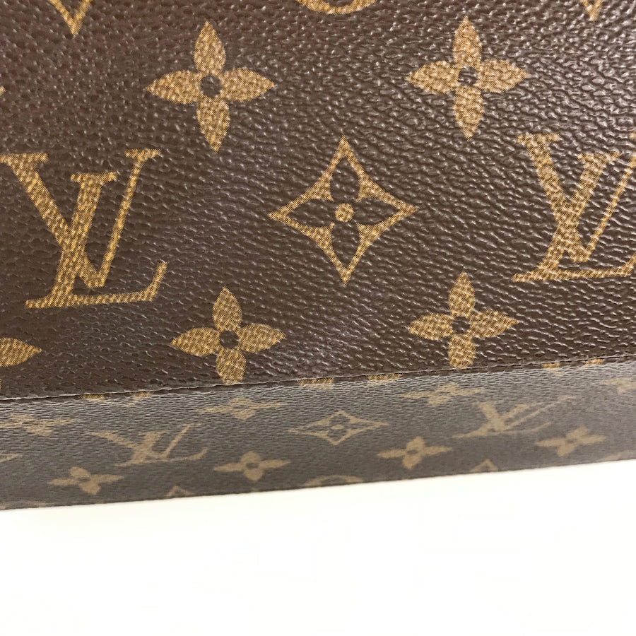 LOUIS VUITTON Handbag