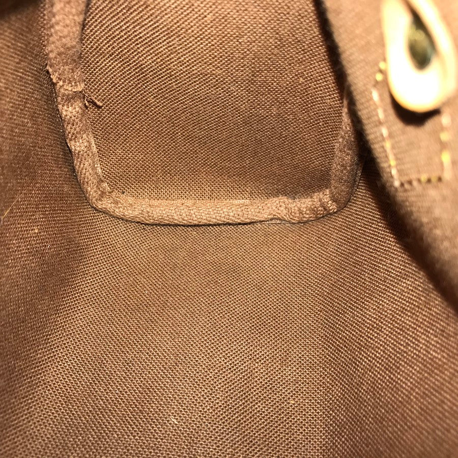 LOUIS VUITTON Handbag