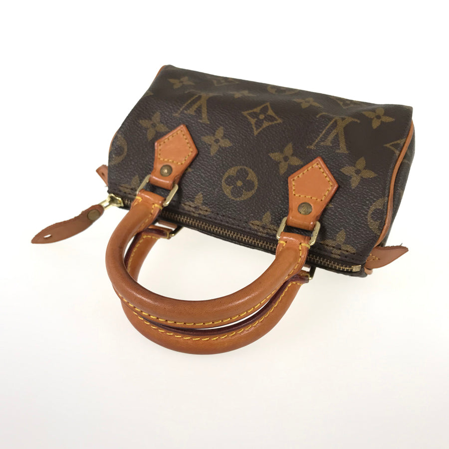 LOUIS VUITTON Handbag