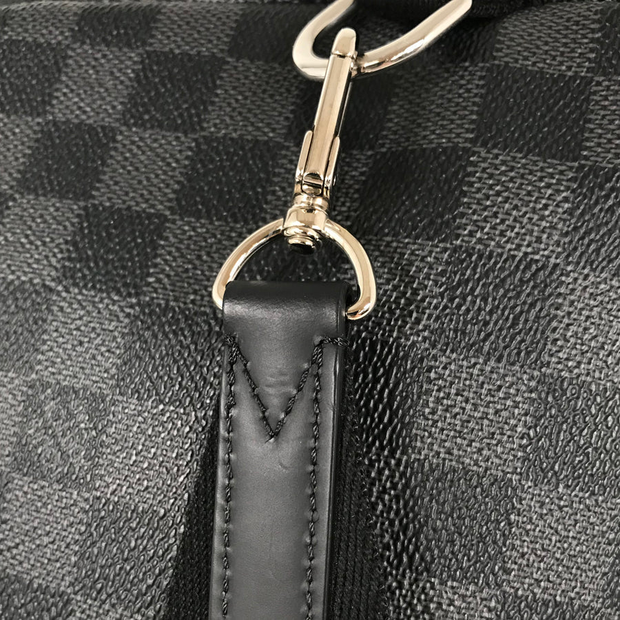 LOUIS VUITTON body bag