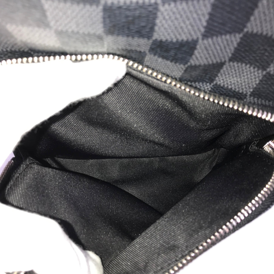 LOUIS VUITTON body bag