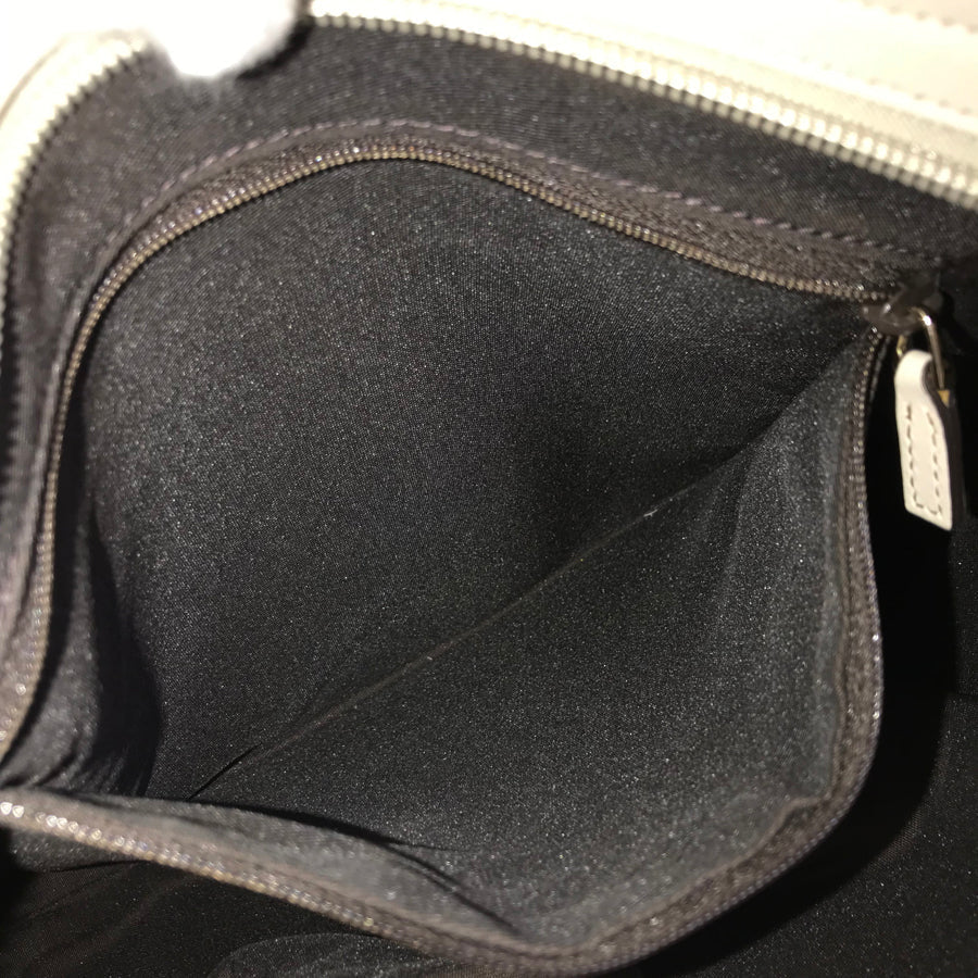 GUCCI GG Canvas 389924 Shoulder bag