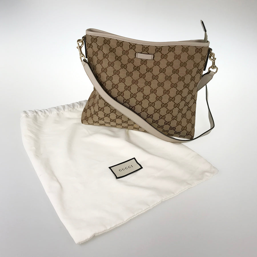 GUCCI GG Canvas 389924 Shoulder bag
