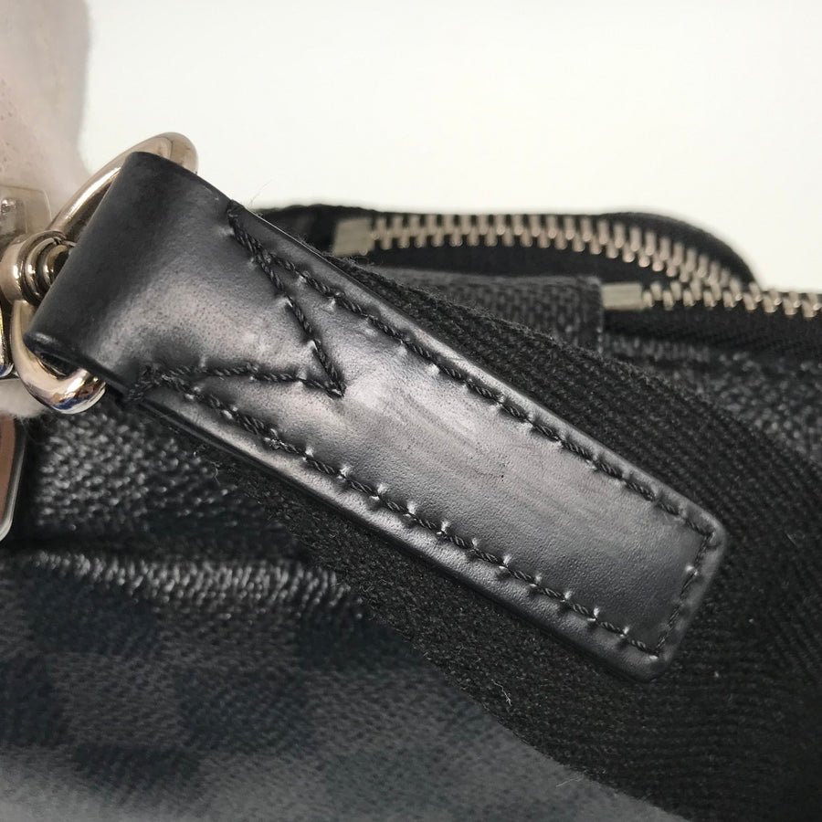 LOUIS VUITTON Damier Graphite Avenue Sling Bag body bag