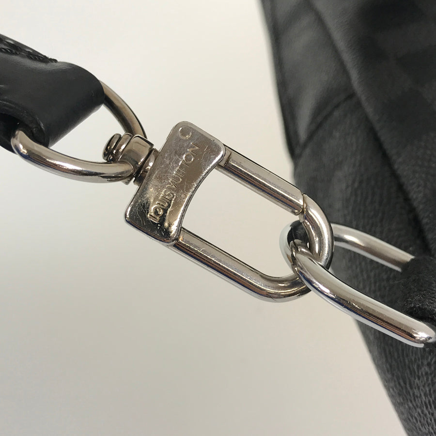 LOUIS VUITTON Damier Graphite Avenue Sling Bag body bag