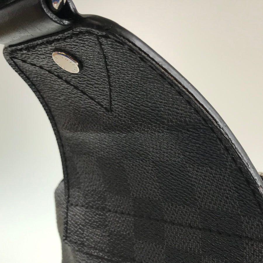 LOUIS VUITTON Damier Graphite Avenue Sling Bag body bag