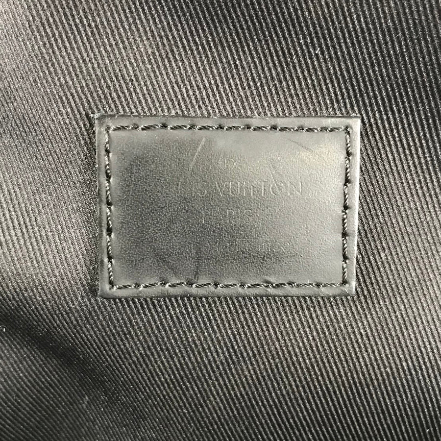 LOUIS VUITTON Damier Graphite Avenue Sling Bag body bag