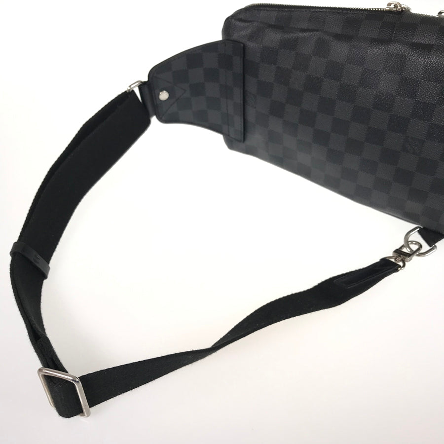 LOUIS VUITTON Damier Graphite Avenue Sling Bag body bag