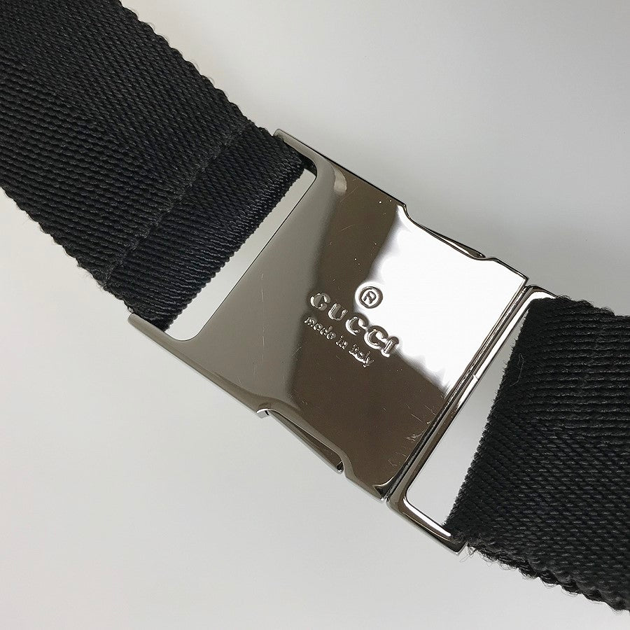 GUCCI GG Canvas 28566 Sling bag