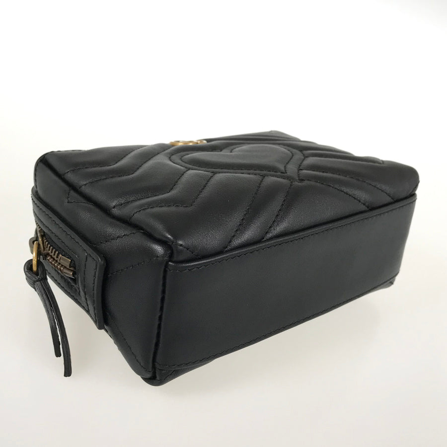 GUCCI GG Marmont 476165 Pouch