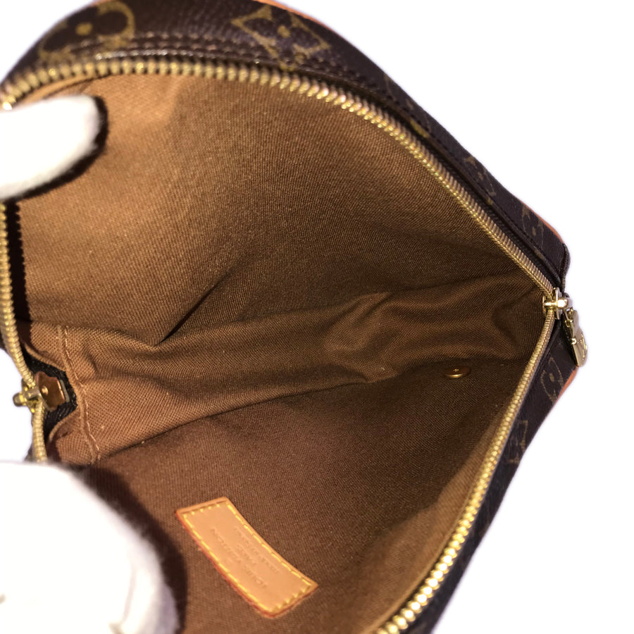LOUIS VUITTON body bag