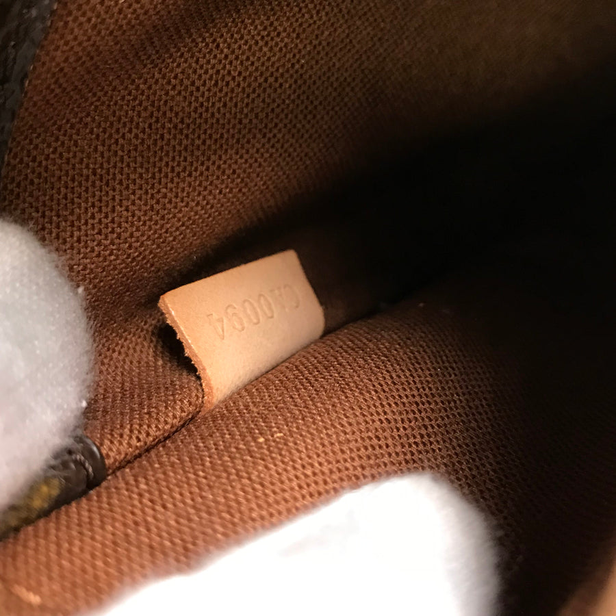 LOUIS VUITTON body bag