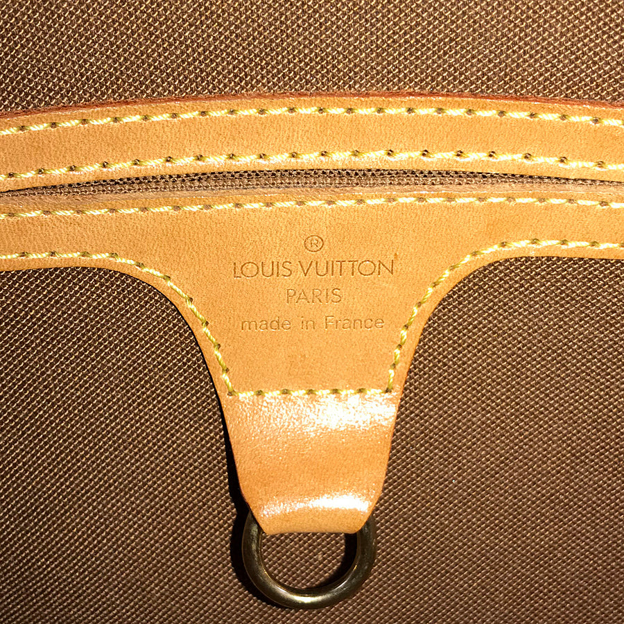 LOUIS VUITTON Handbag