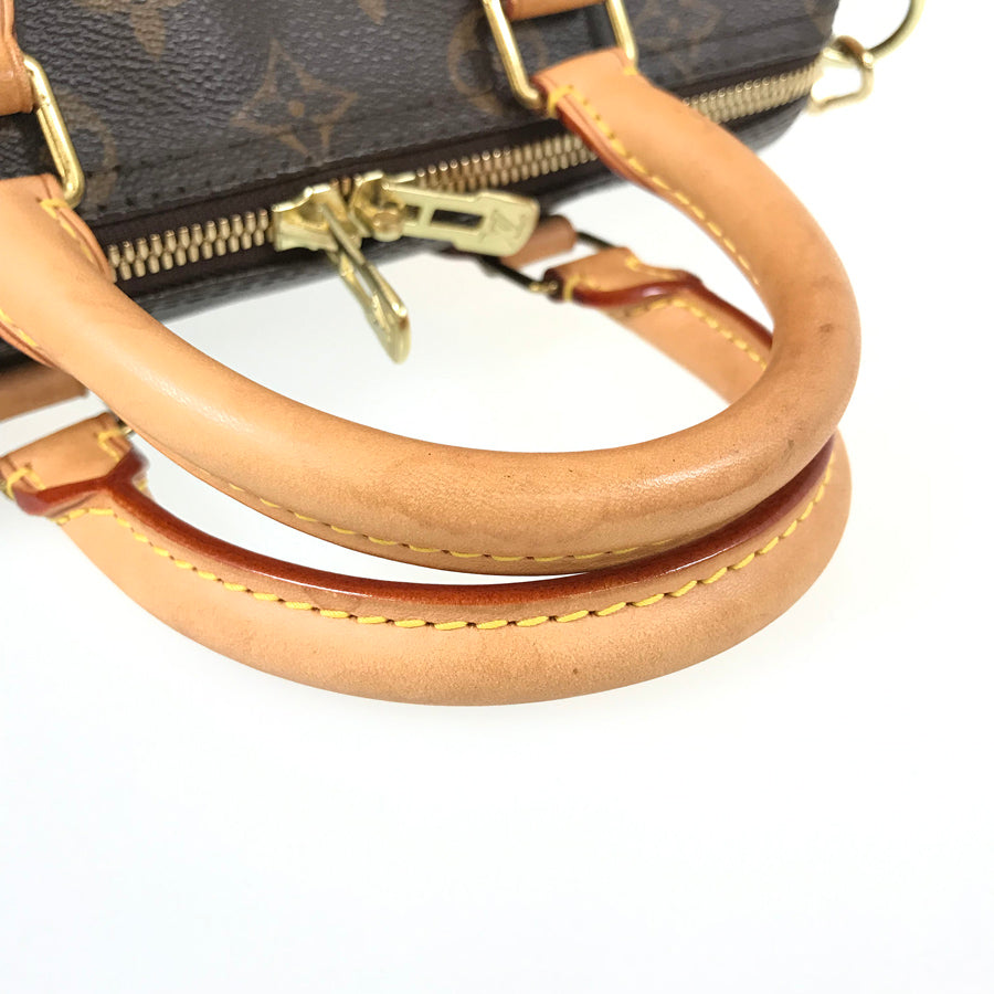LOUIS VUITTON Handbag