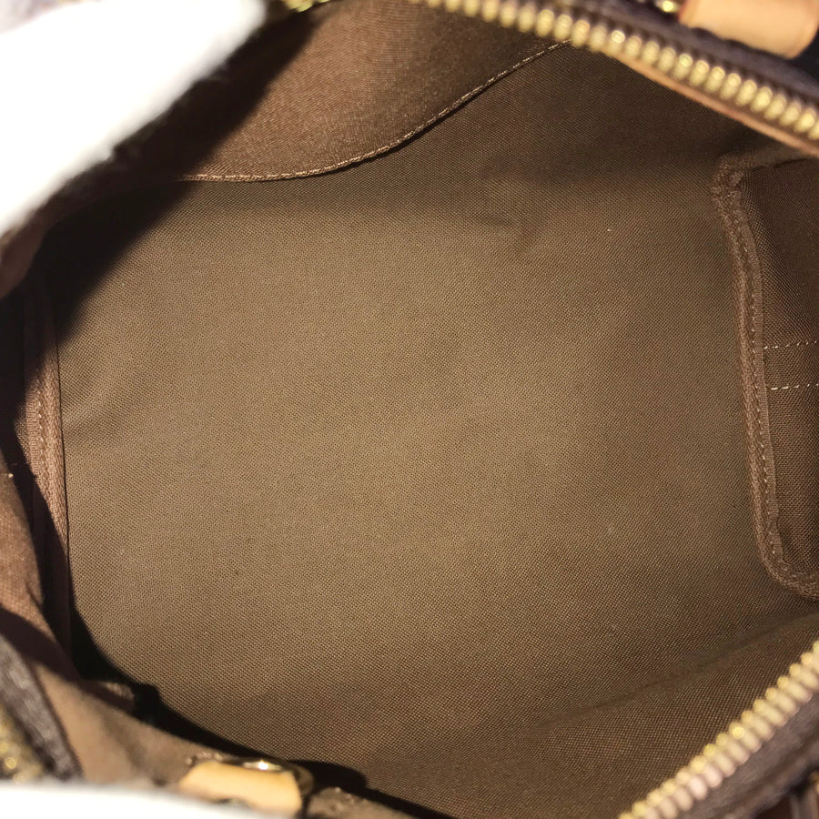 LOUIS VUITTON Handbag