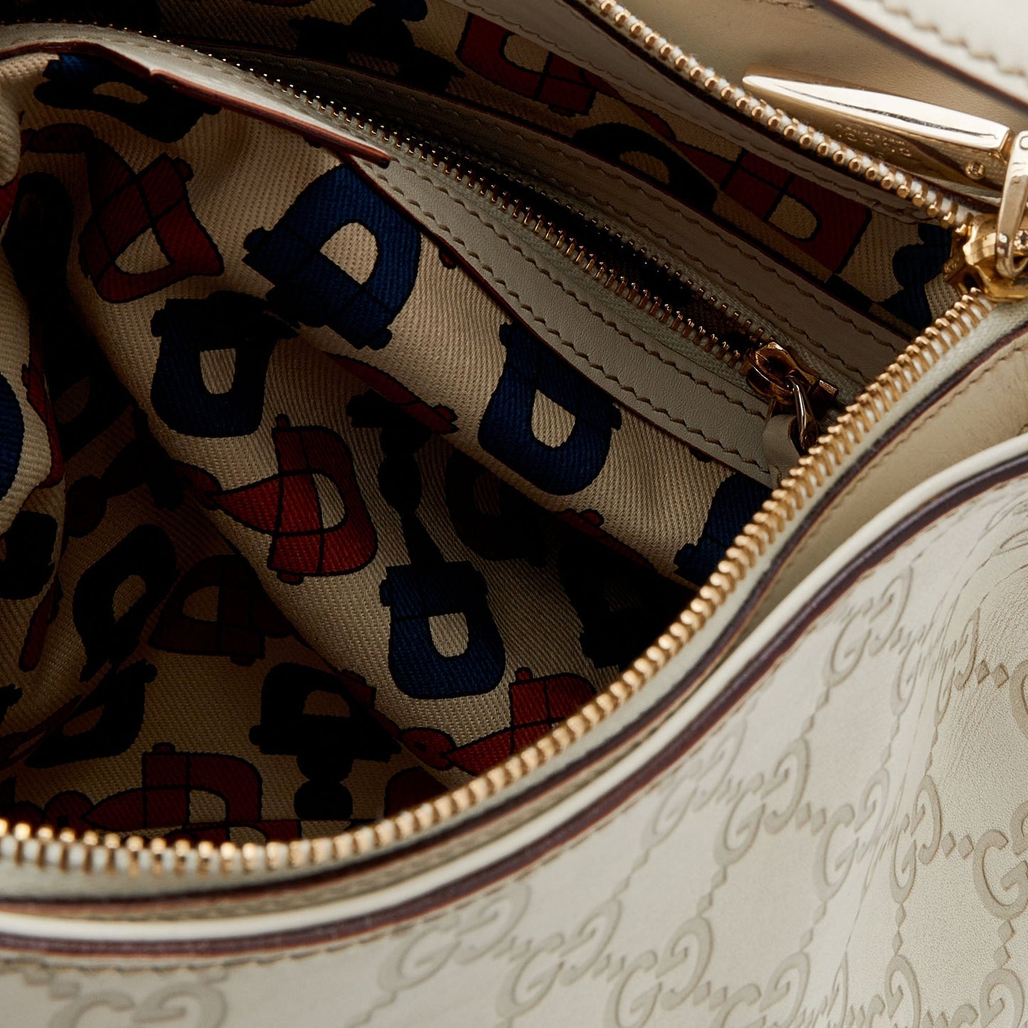 Gucci Off-White Guccissima Leather Creole Hobo