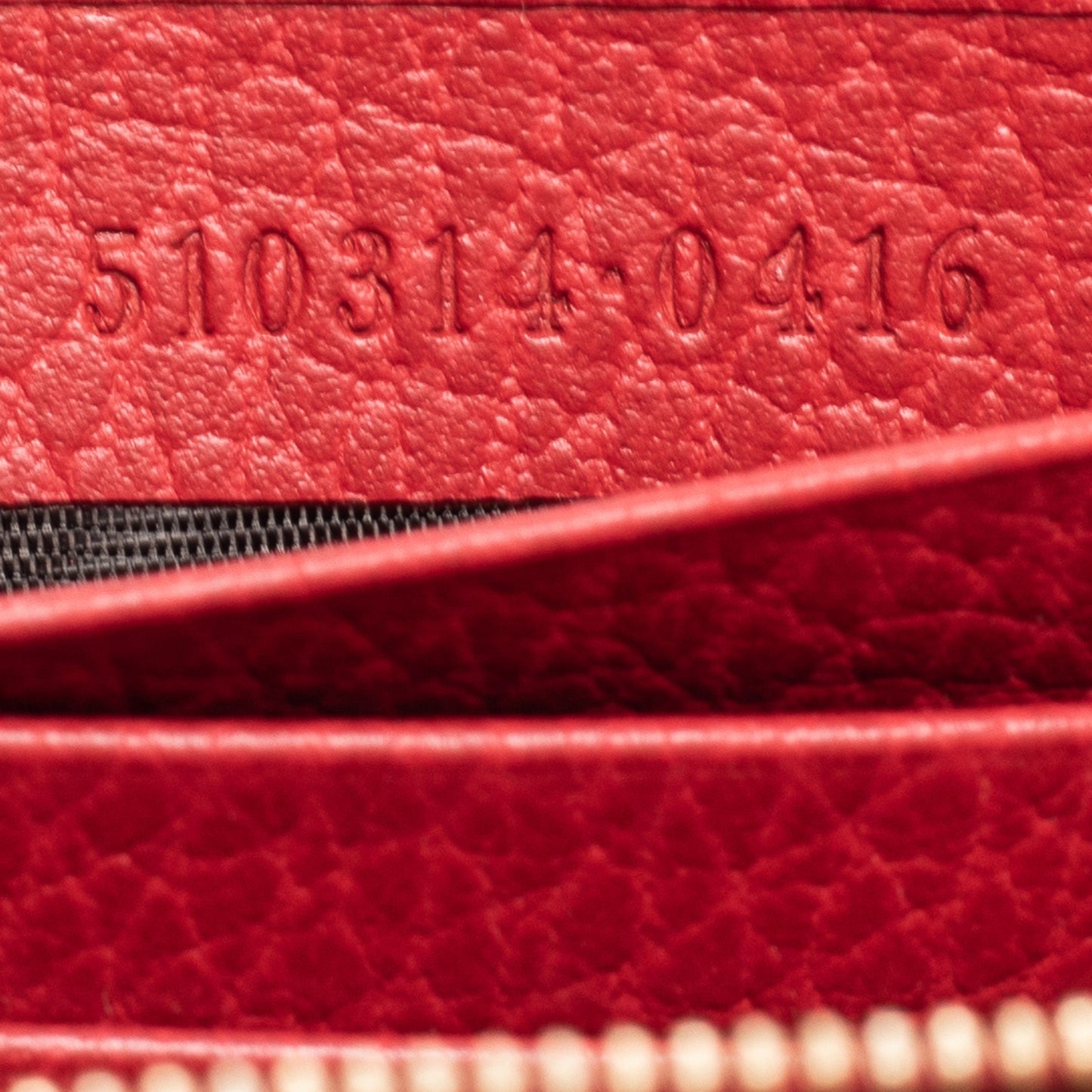 Gucci Red Leather Interlocking G Flap Chain Clutch