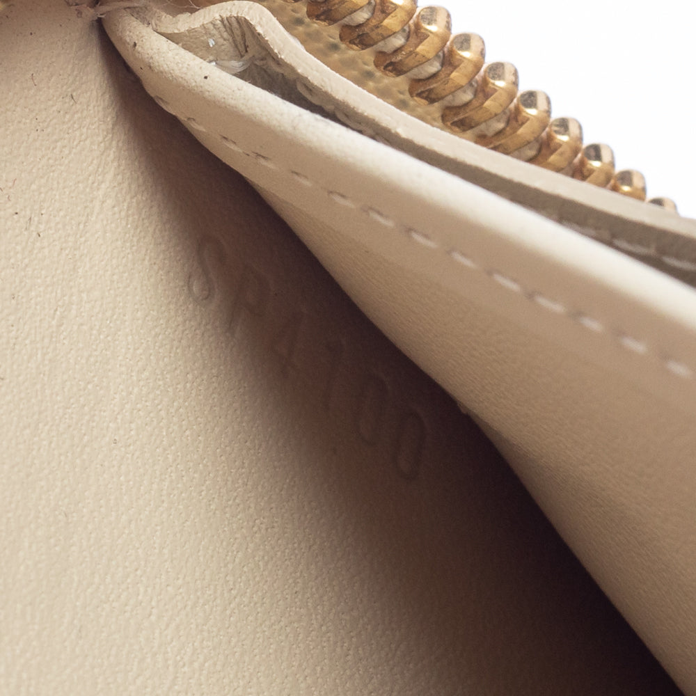 Louis Vuitton Cream White Monogram Vernis Zippy Wallet