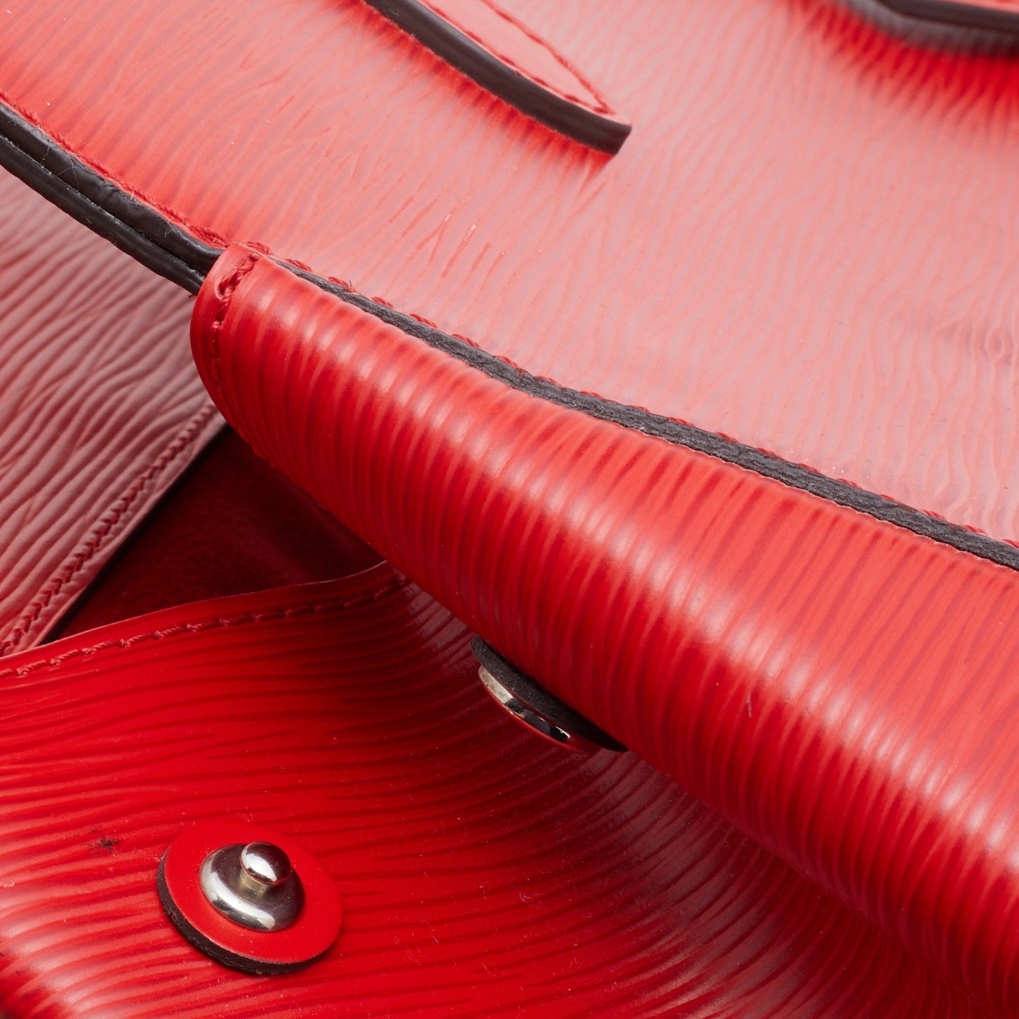 Louis Vuitton Coquelicot Epi Leather Marly MM Bag