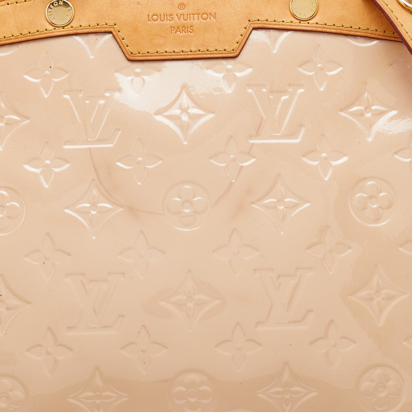 Louis Vuitton Blanc Corail Monogram Vernis Brea MM Bag