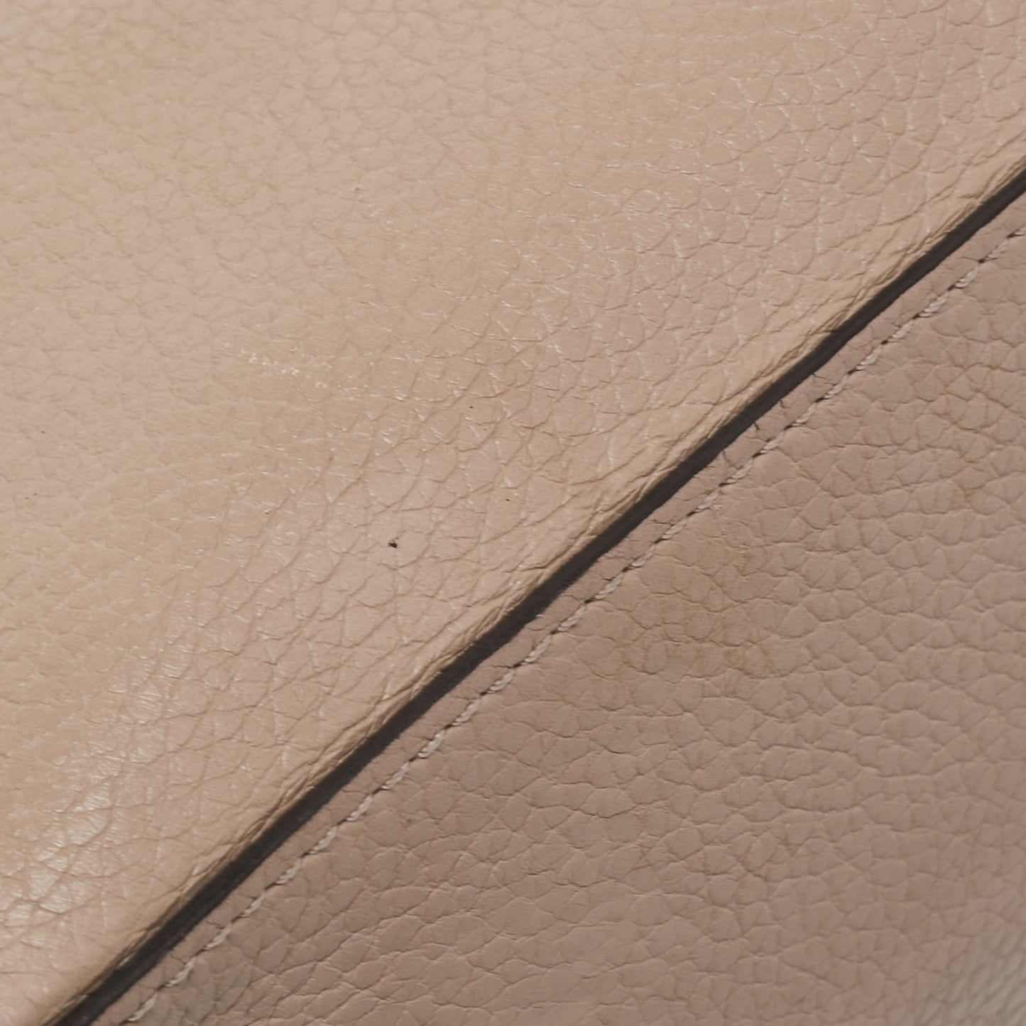 Louis Vuitton Beige Taurillon Leather Capucines BB Bag