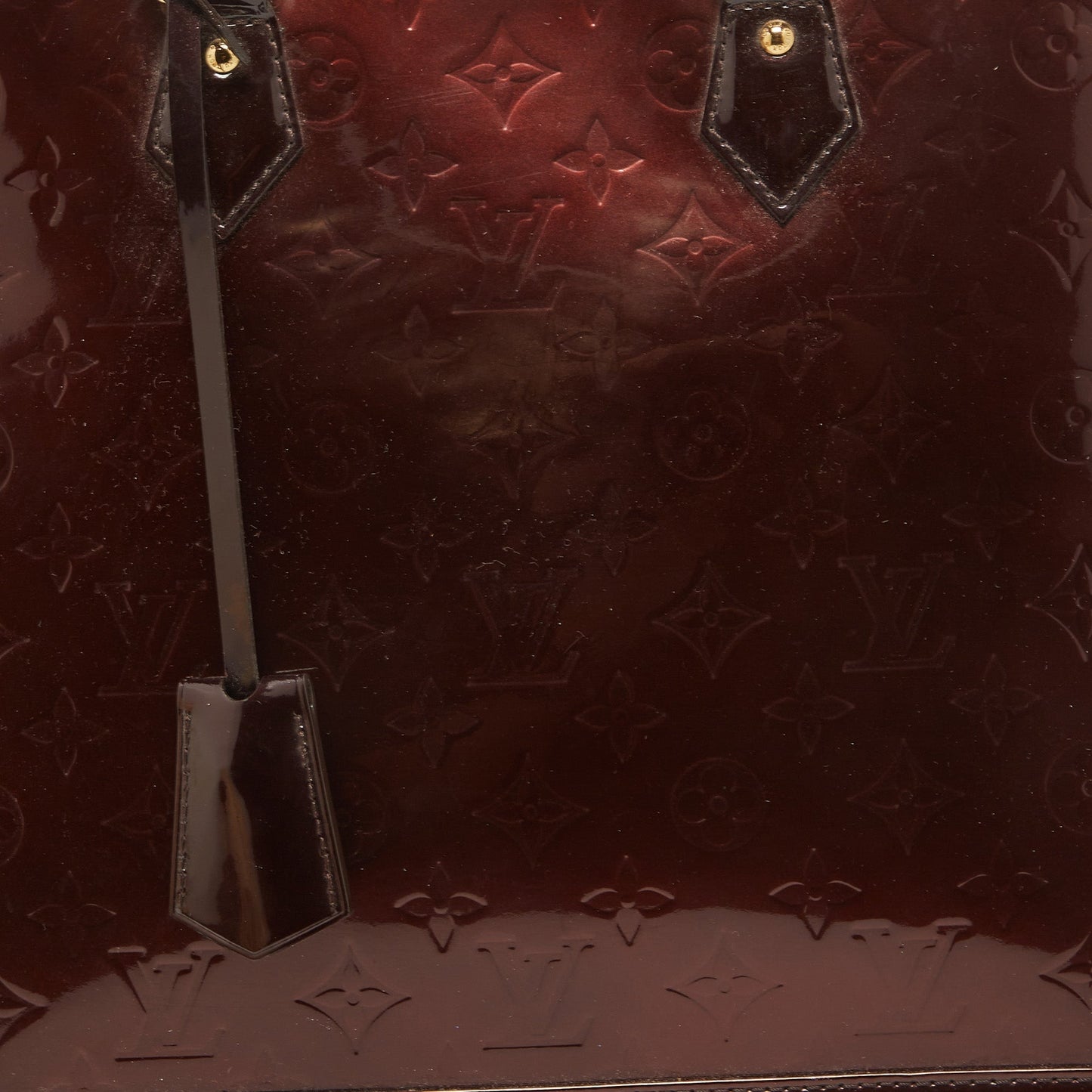 LOUIS VUITTON Amarante Monogram Vernis Alma GM Bag