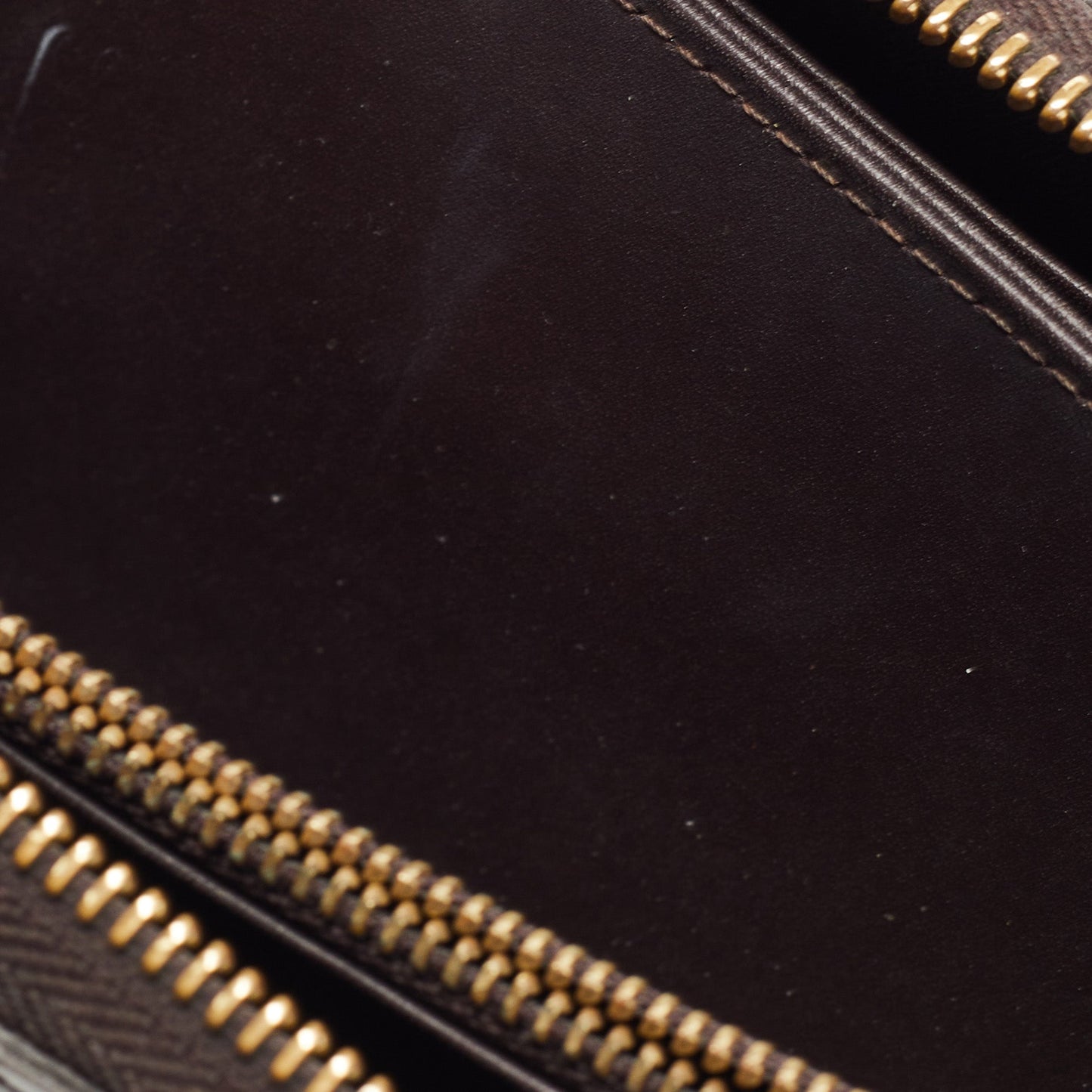 LOUIS VUITTON Amarante Monogram Vernis Zippy Wallet