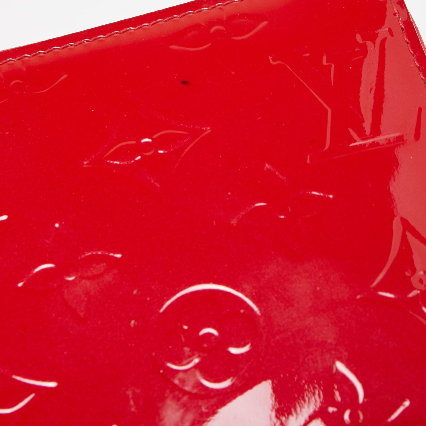 LOUIS VUITTON Cerise Monogram Vernis Zippy Wallet