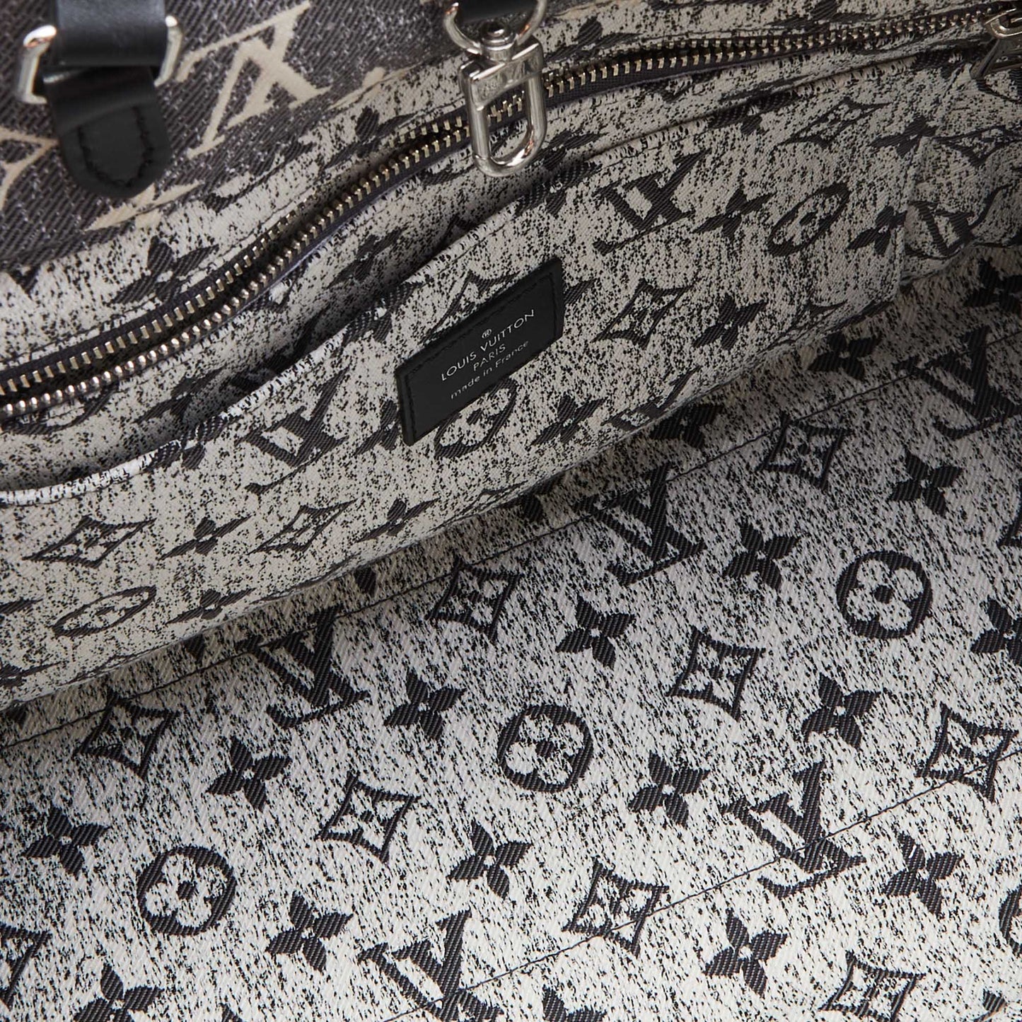 LOUIS VUITTON Black Monogram Denim and Leather OnTheGo MM Bag