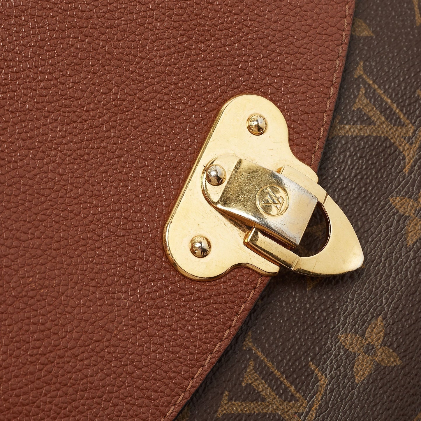 LOUIS VUITTON Caramel Monogram Canvas and Leather Saint Placide Bag