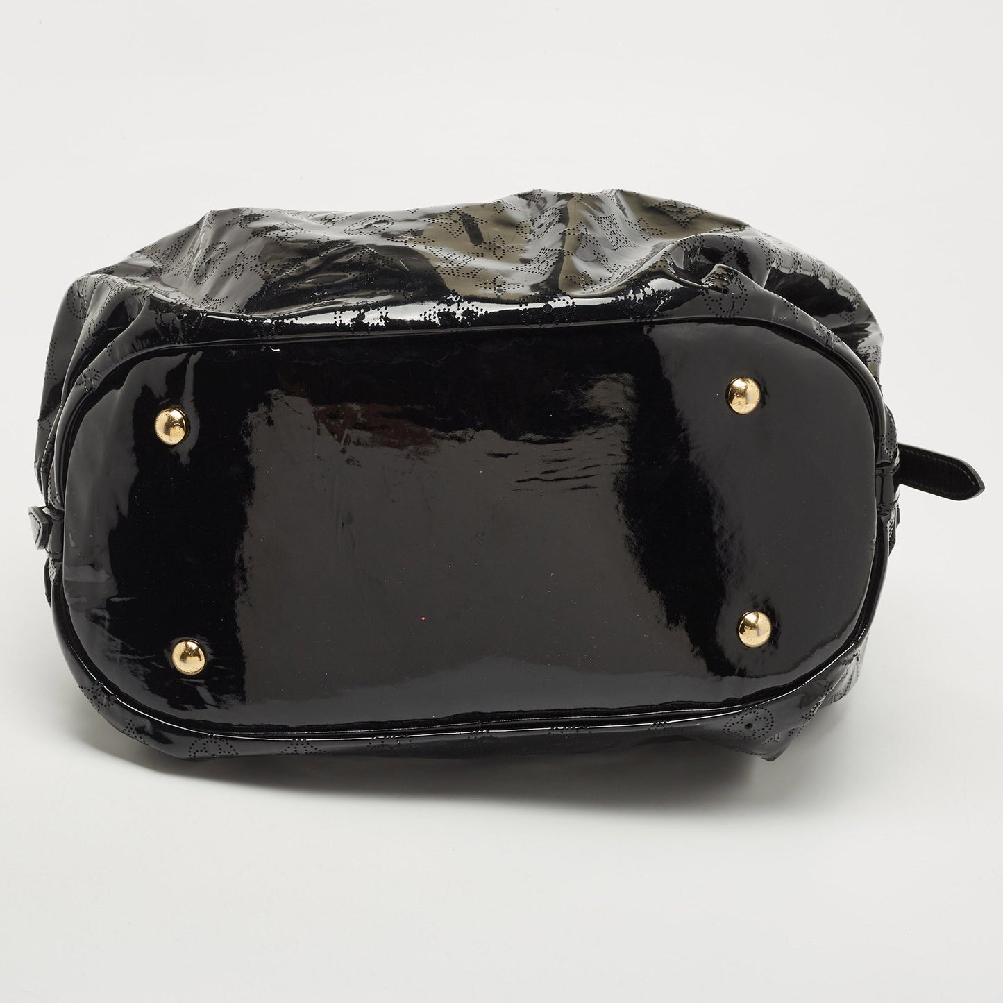 LOUIS VUITTON Black Mahina Patent Leather Limited Edition Surya XL Bag