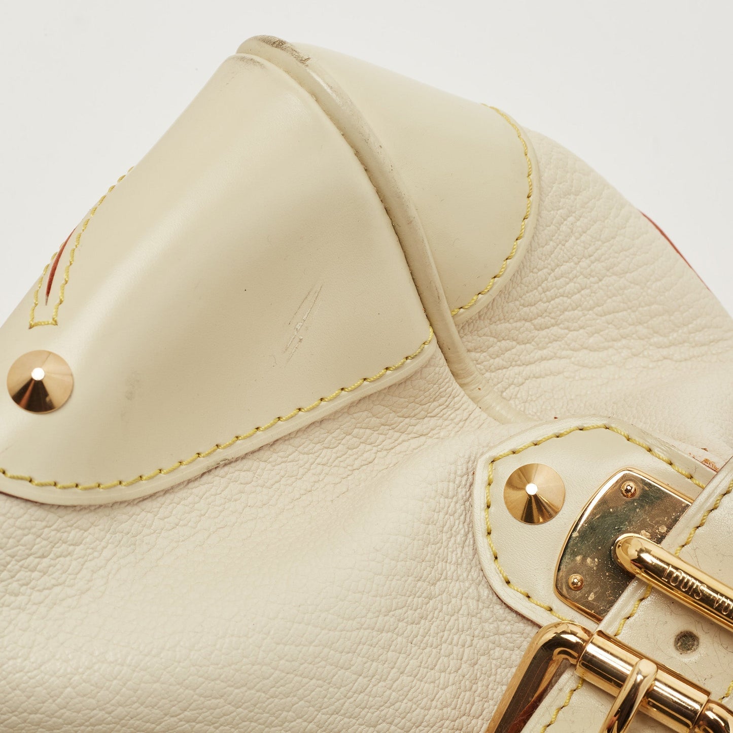 LOUIS VUITTON Cream/Off White Suhali Leather Le Radieux Bag