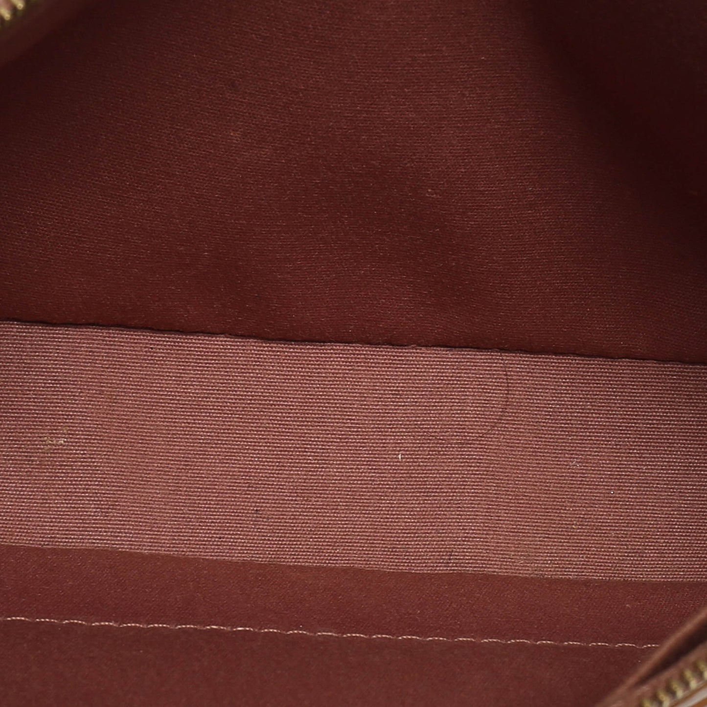 LOUIS VUITTON Beige Monogram Vernis Leather Pochette Accessoires Shoulder Bag